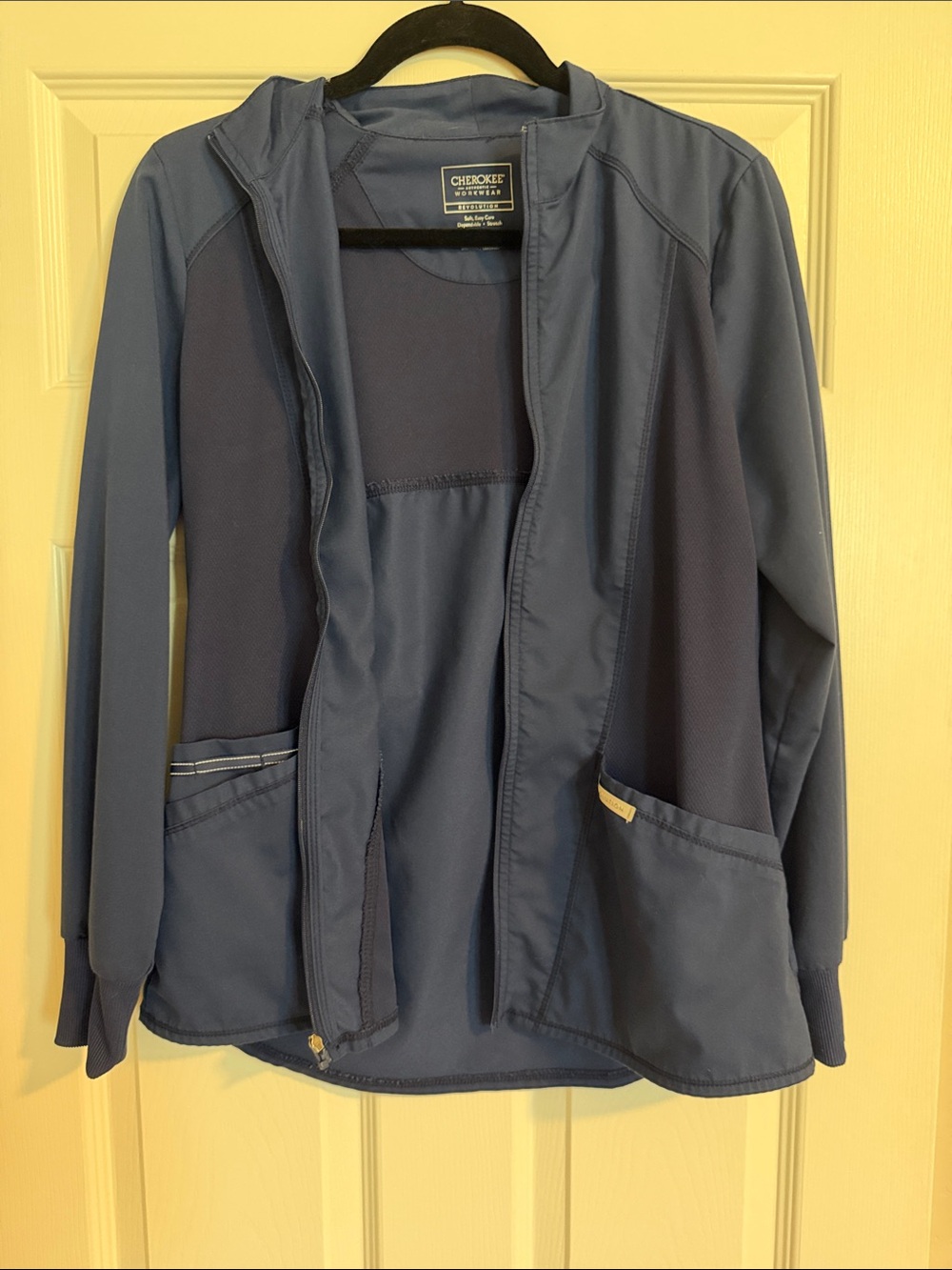 Cherokee Workwear Women’s Utility Jacket in Navy Blue